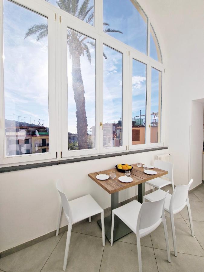 Savarese Luxury Palace Apartment Vico Equense Exterior photo