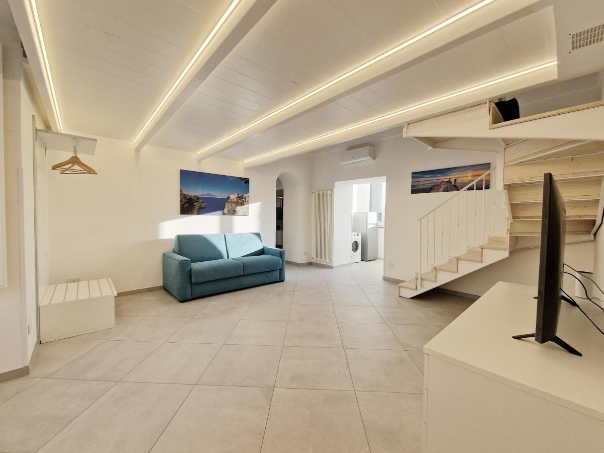 Savarese Luxury Palace Apartment Vico Equense Exterior photo