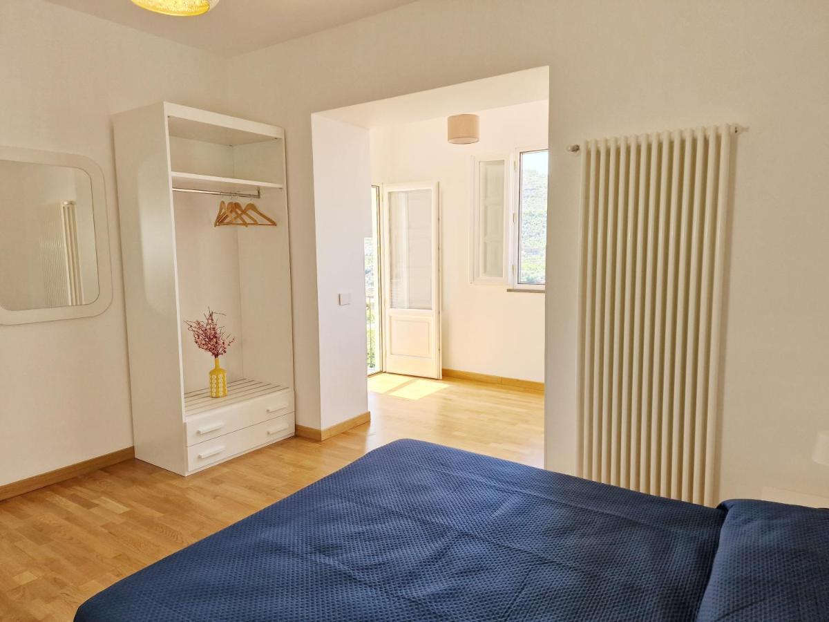 Savarese Luxury Palace Apartment Vico Equense Exterior photo